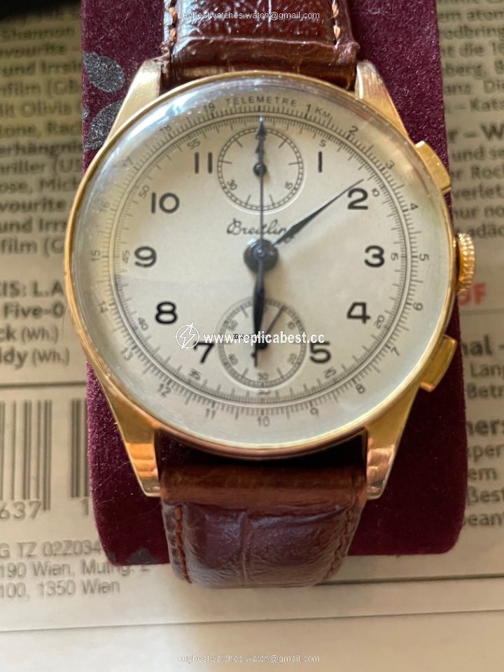 Breitling Mens watch Unisex Rose gold 734