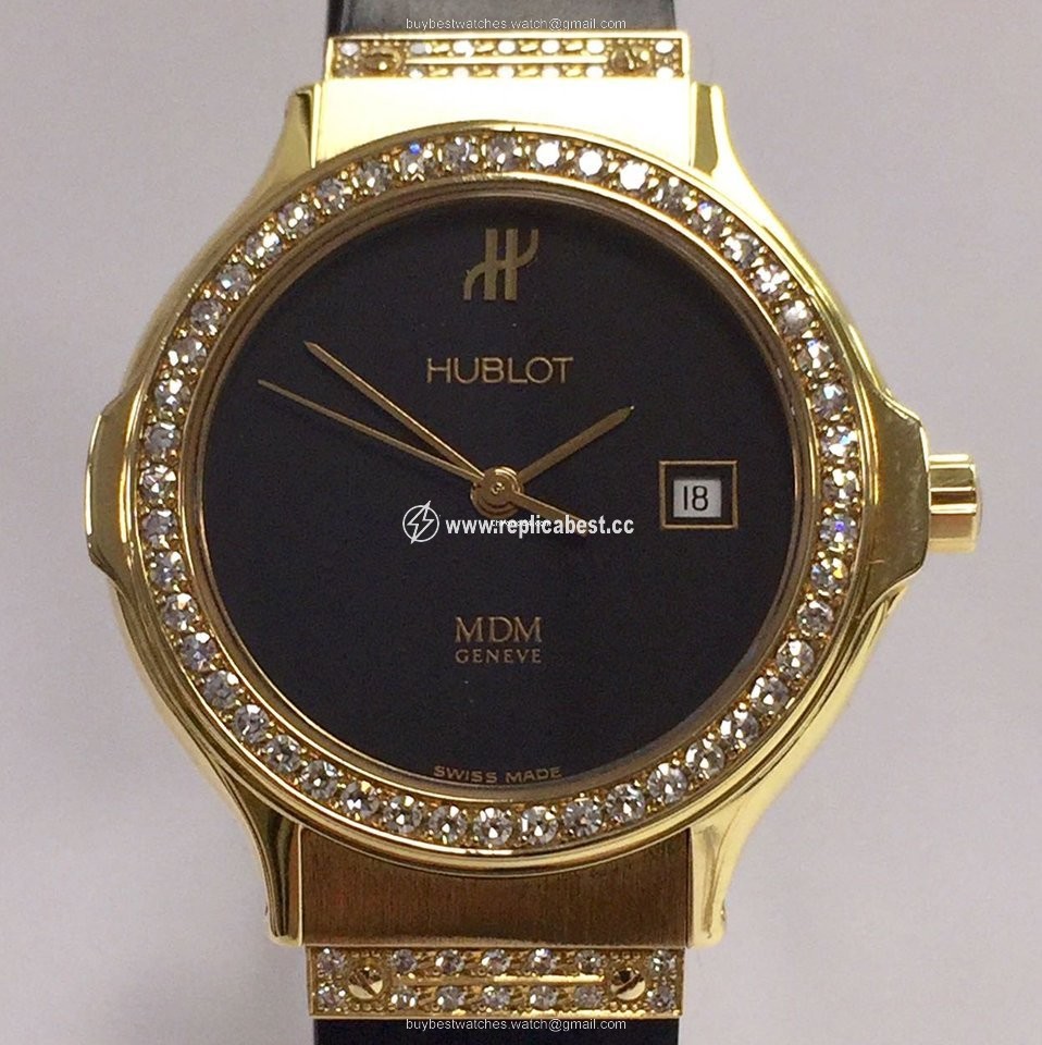 Hublot Classic Womens watch Quartz Yellow gold 1390.100.3.054