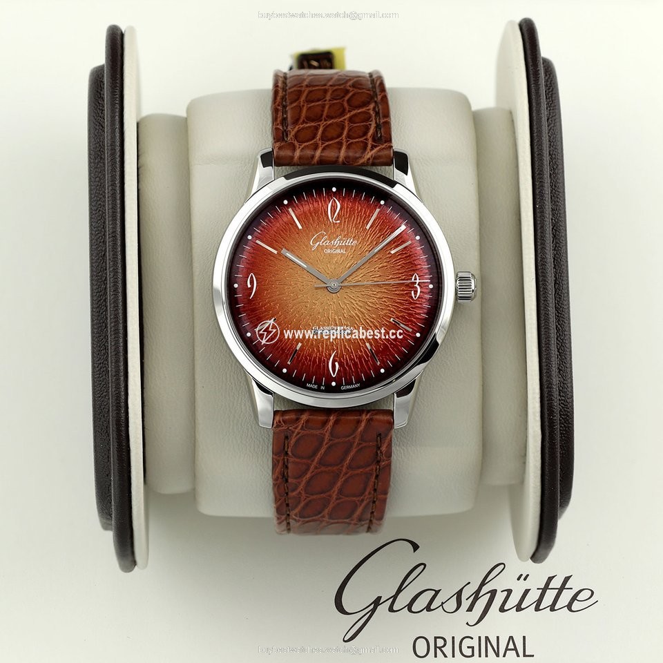 Glashutte Original Sixties Mens watch Unisex Automatic Steel 1-39-52-13-02-04