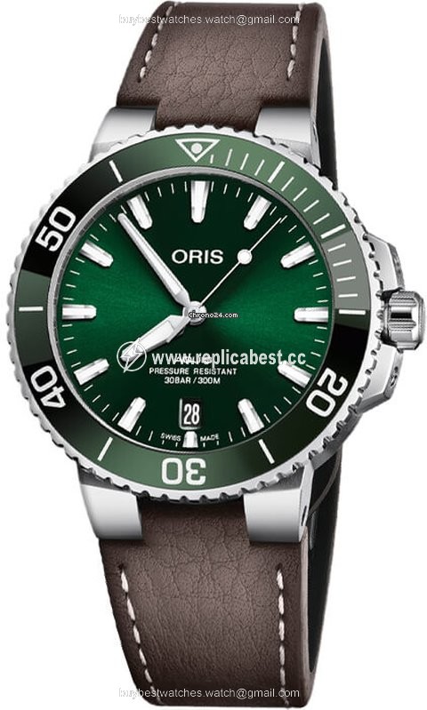 Oris Aquis Date Mens watch Unisex Automatic Steel 01 733 7732 4157-07 5 21 10FC