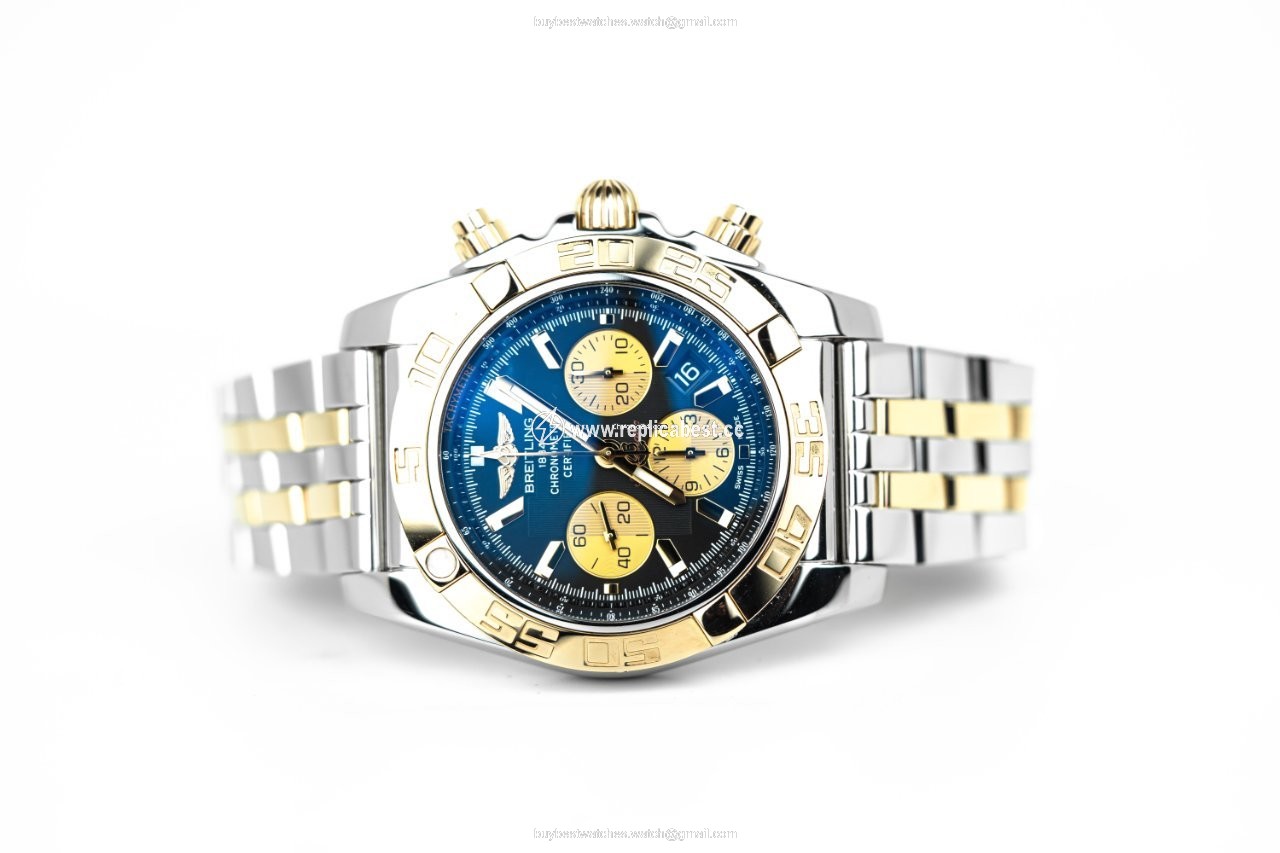 Breitling Chronomat 44 Mens watch Unisex Automatic Gold Steel CB0110121B1C1
