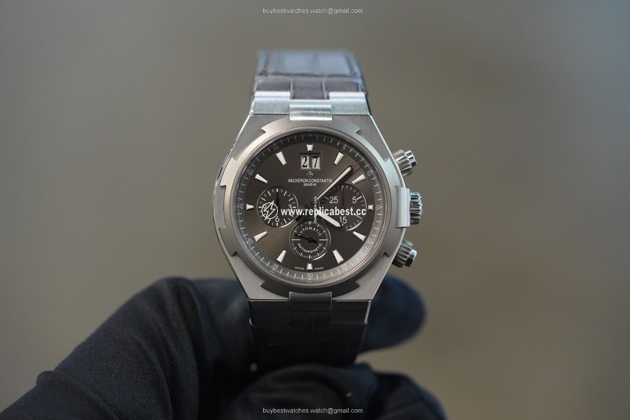 Vacheron Constantin Overseas Chronograph Mens watch Unisex Automatic Steel 49150 000W-9501