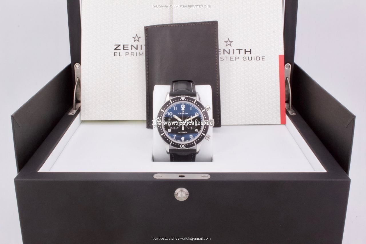 Zenith Pilot Mens watch Unisex Automatic Steel 03.2240.4069 21.C774