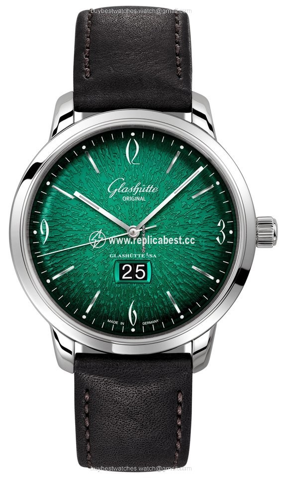 Glashutte Original Sixties Panorama Date Mens watch Unisex Automatic Steel 2-39-47-04-02-04