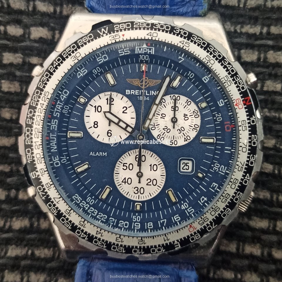 Breitling Jupiter Pilot Mens watch Unisex Quartz Steel A59028