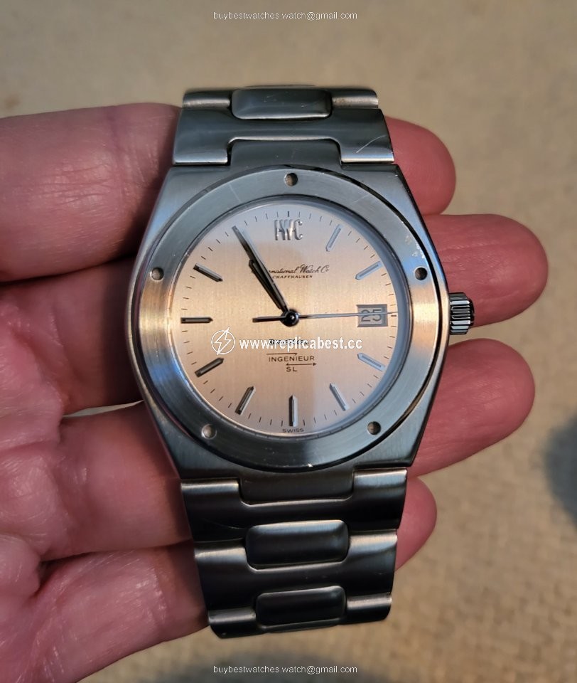 IWC Ingenieur Jumbo Mens watch Unisex Automatic Steel IW1832