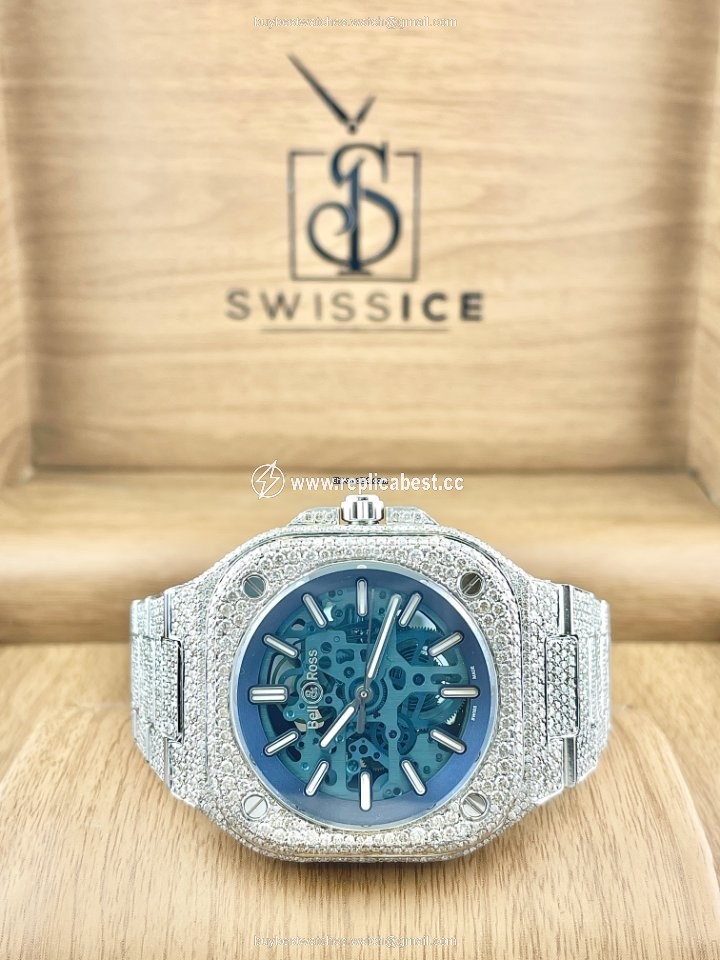 Bell & Ross BR 05 Mens watch Unisex Automatic Steel BR05A-BLU-SKST SST