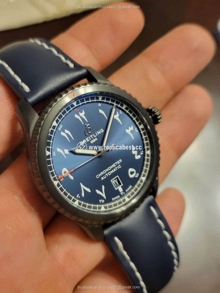 Breitling Aviator 8 Mens watch Unisex Automatic M173154AC1C1X2
