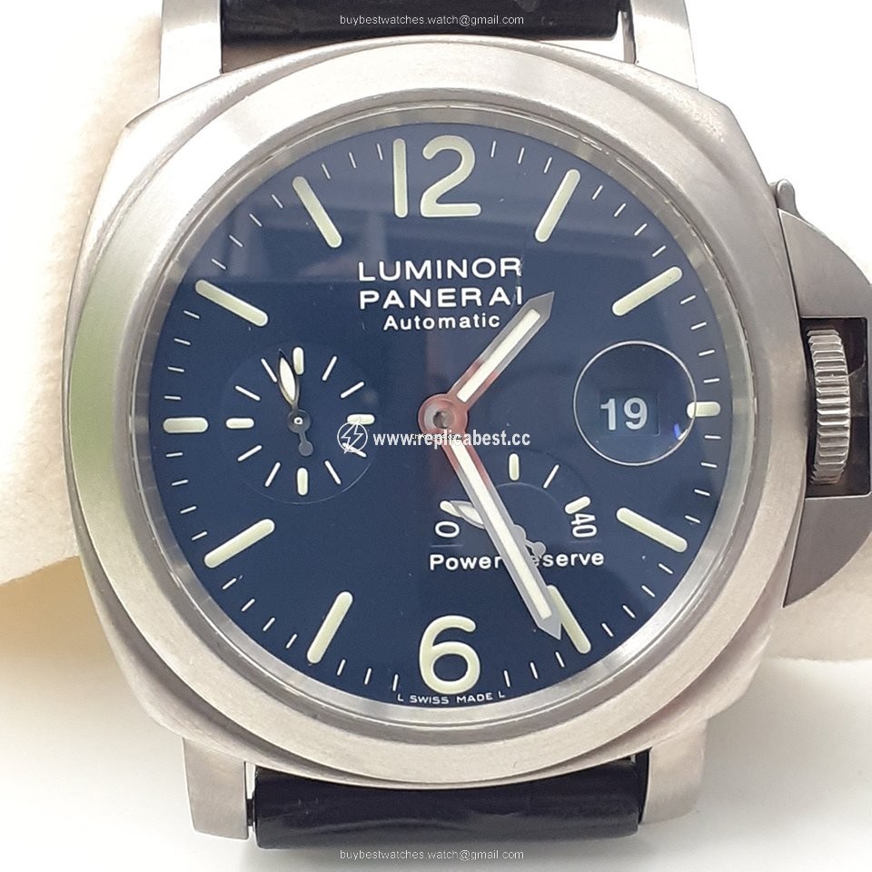 Panerai Luminor Power Reserve Mens watch Unisex Automatic Titanium PAM00093