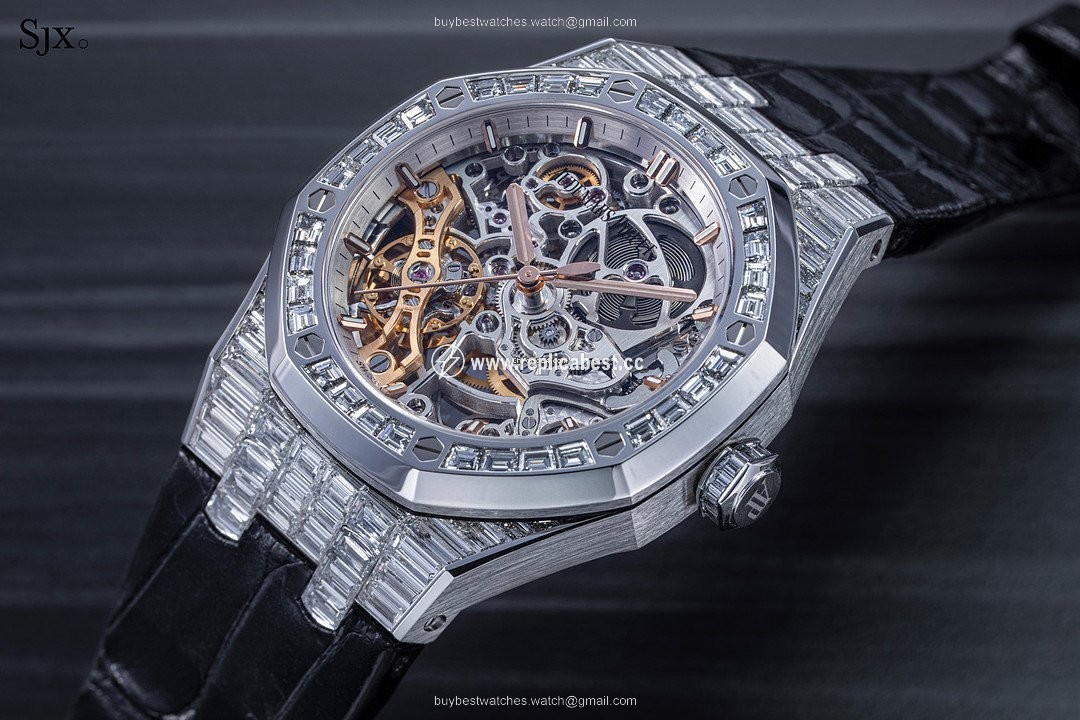 Audemars Piguet Royal Oak Double Balance Wheel Openworked 15469BC.ZZ.D001CR.01