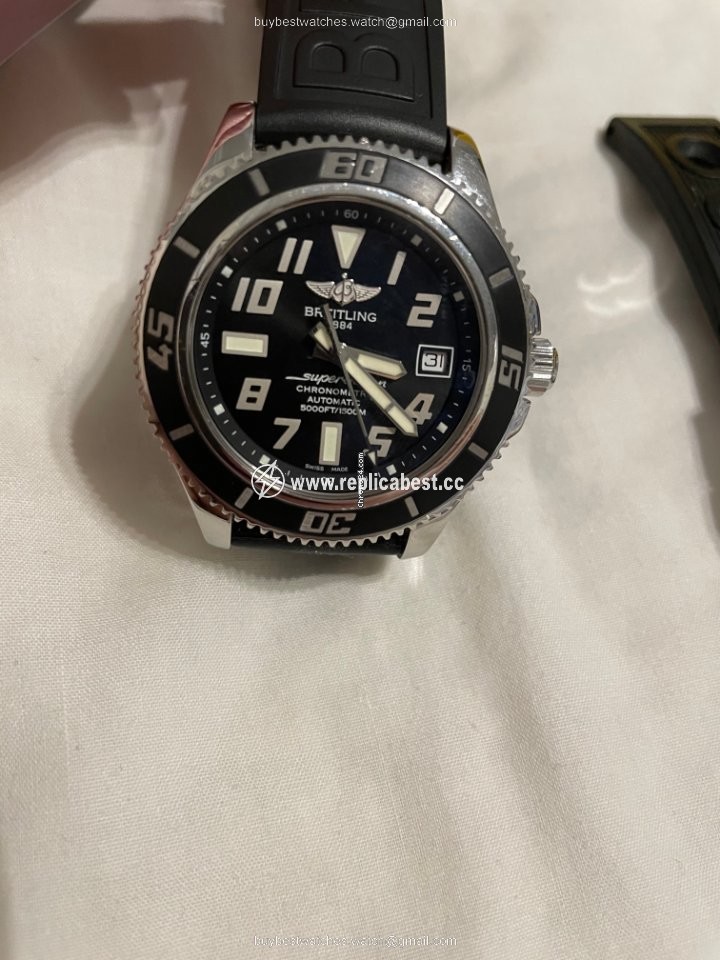 Breitling Superocean 42 Mens watch Unisex Automatic Steel A1736402 BA28
