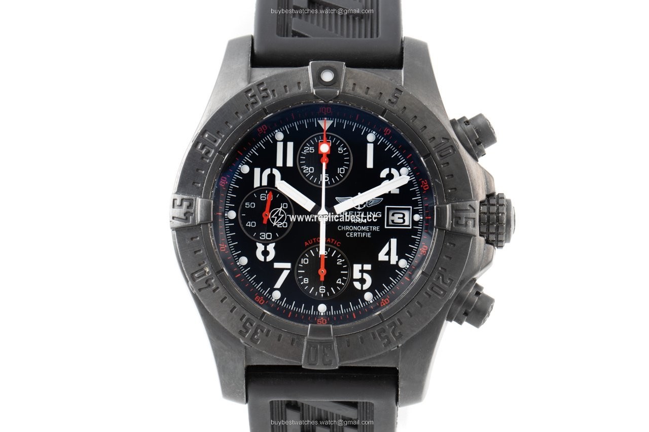 Breitling Avenger Skyland Mens watch Unisex Automatic Steel M13380