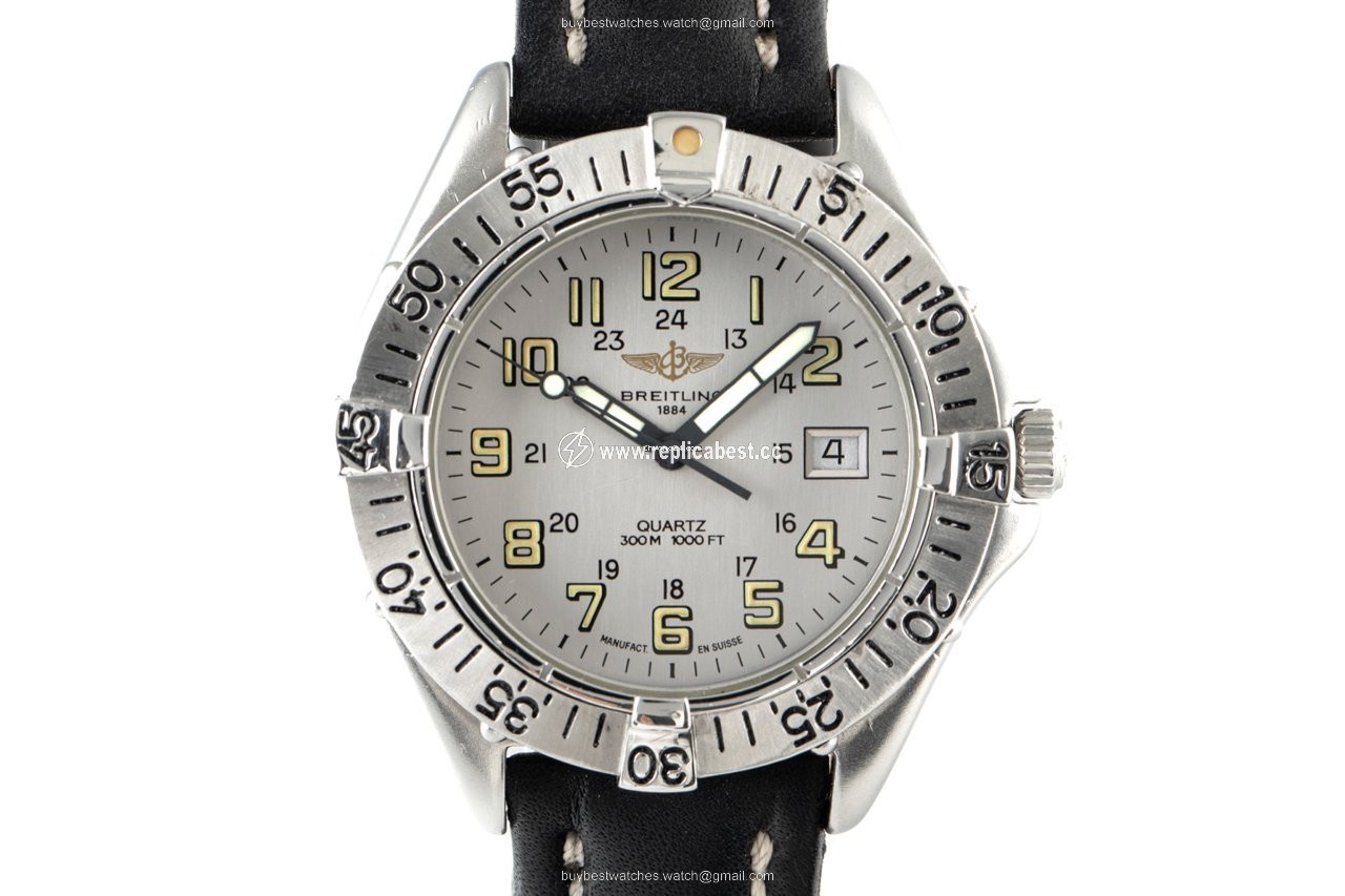 Breitling Colt Quartz Mens watch Unisex Quartz Steel A57035