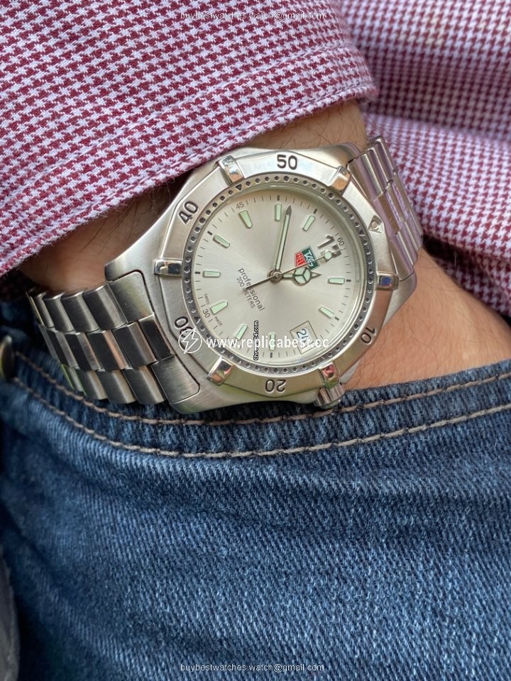 TAG Heuer 2000 Mens watch Unisex Quartz Steel WK1112