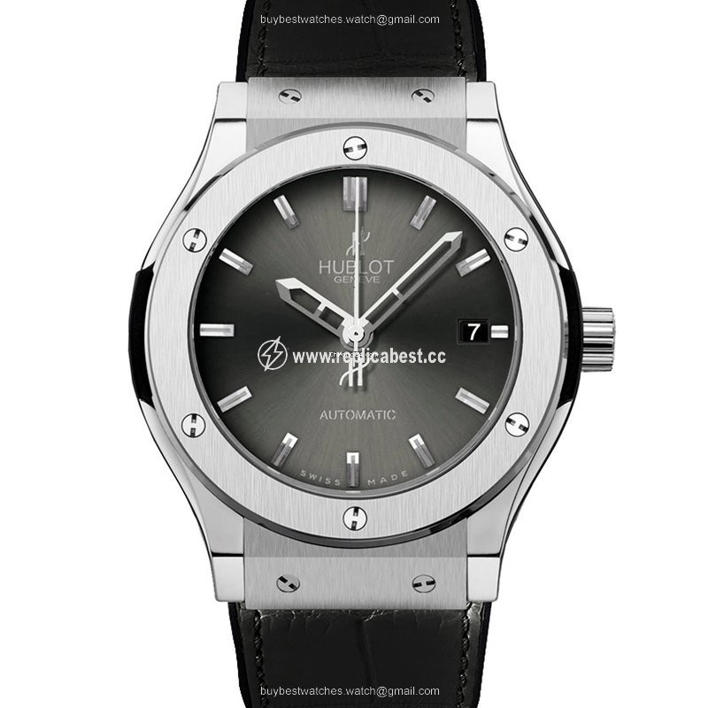 Hublot Classic Fusion Racing Grey Mens watch Unisex Automatic Titanium 542.NX.7070.LR
