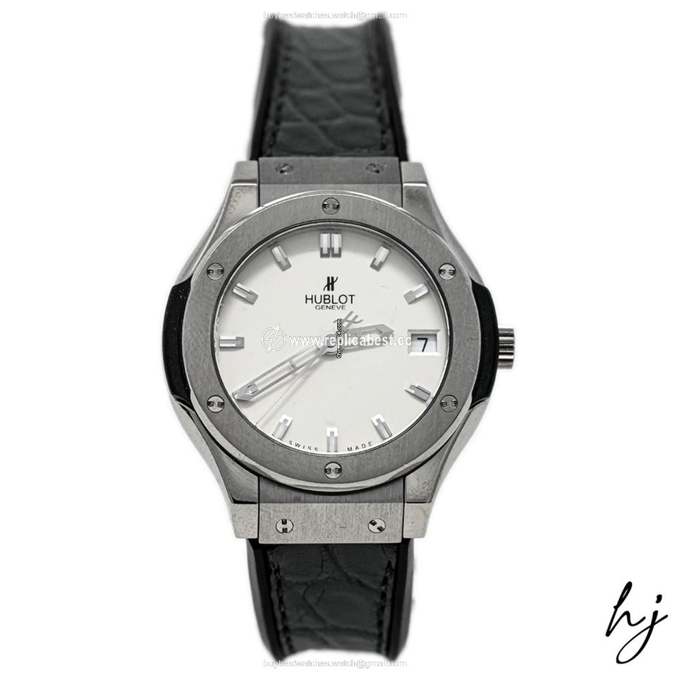 Hublot Classic Fusion Quartz Womens watch Quartz Titanium 581.NX.2610.RX