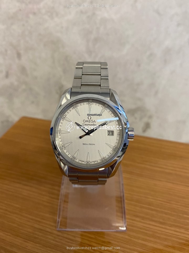 Omega Seamaster Aqua Terra Mens watch Unisex Quartz Steel 231.10.39.60.02.001