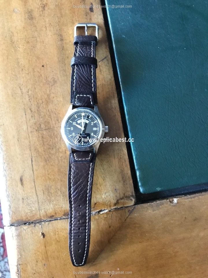 IWC Pilot Mens watch Unisex Automatic 2721224