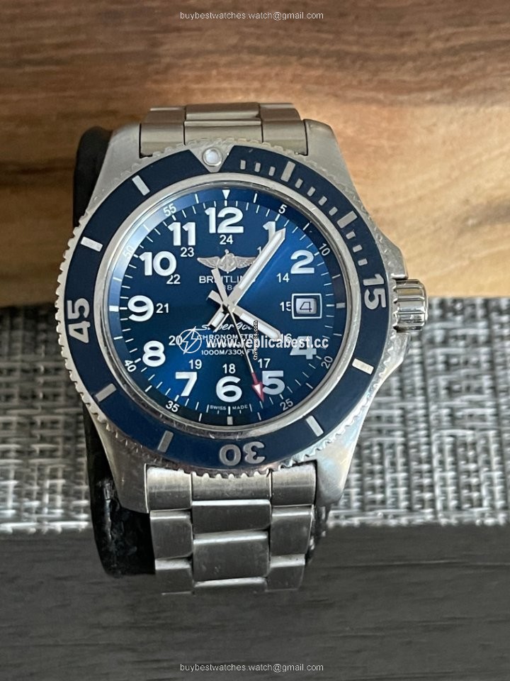 Breitling Superocean II 44 Mens watch Unisex Automatic Steel A17392D8 C910-162A