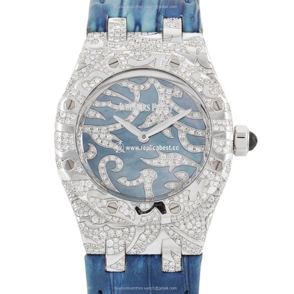 Audemars Piguet Royal Oak Lady Mens watch Unisex Quartz White gold 67607BC.ZZ.D001SU.01