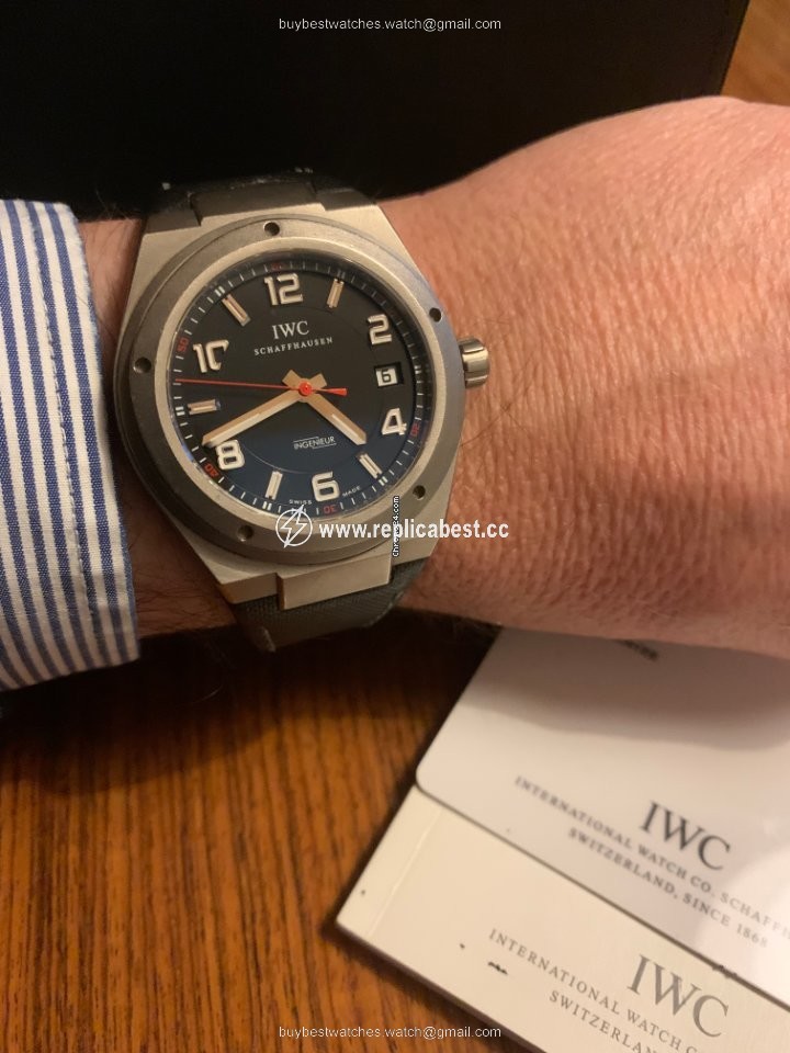 IWC Ingenieur AMG Mens watch Unisex Automatic Titanium IW322703