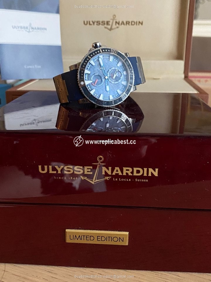 Ulysse Nardin Hammerhead Shark Mens watch Unisex Automatic Steel 263-91LE-3