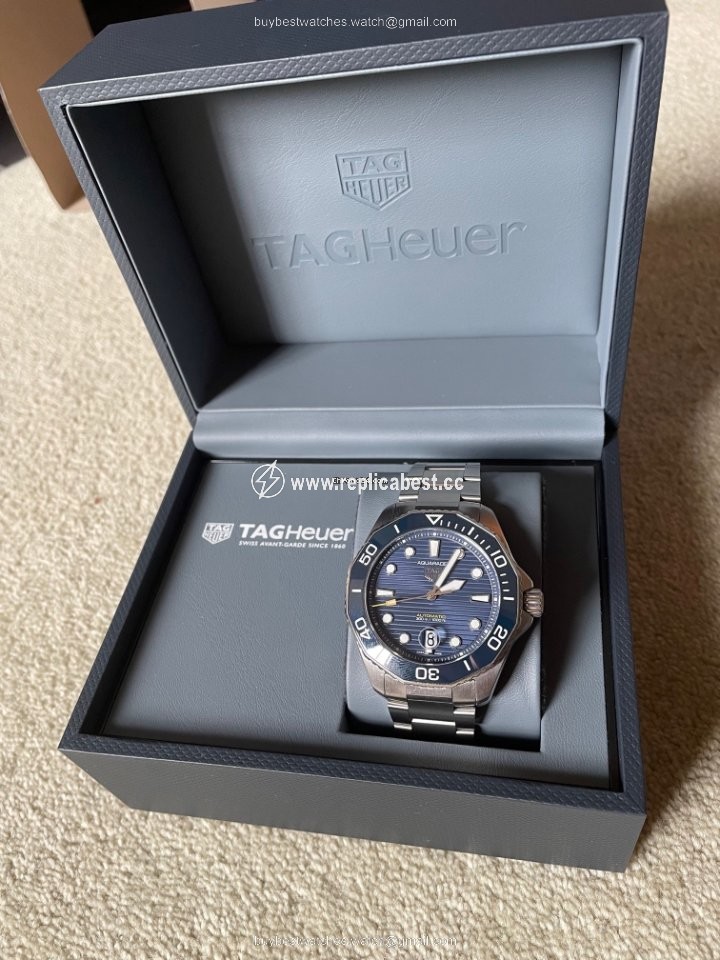 TAG Heuer Aquaracer 300M Mens watch Unisex Automatic Steel WBP201B.BA0632