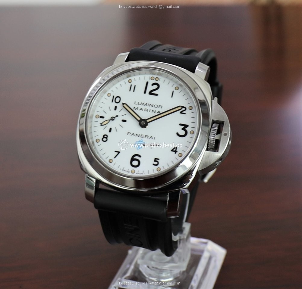 Panerai Luminor Marina Mens watch Unisex Manual winding Steel PAM 00660