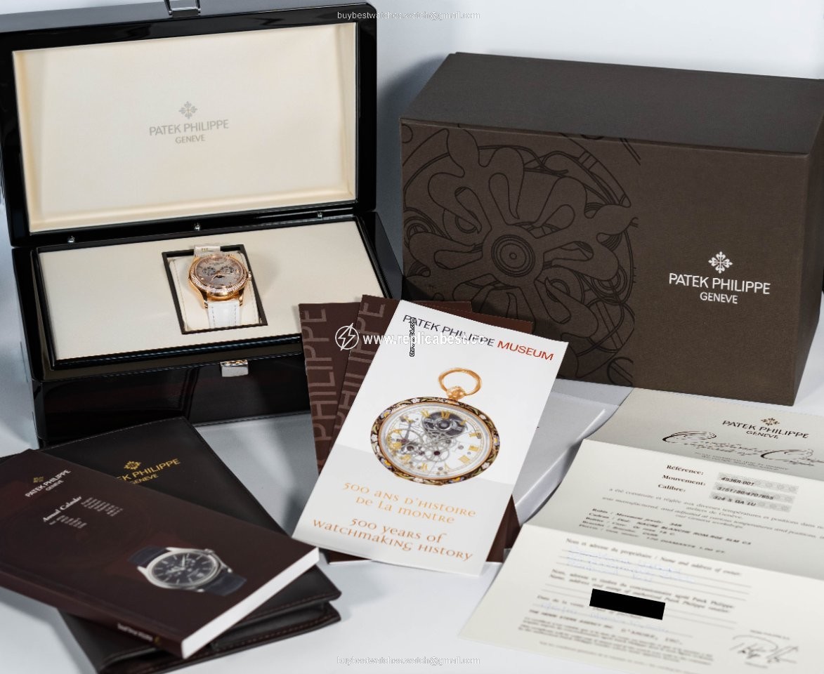 Patek Philippe Annual Calendar Womens watch Automatic Rose gold 4936R
