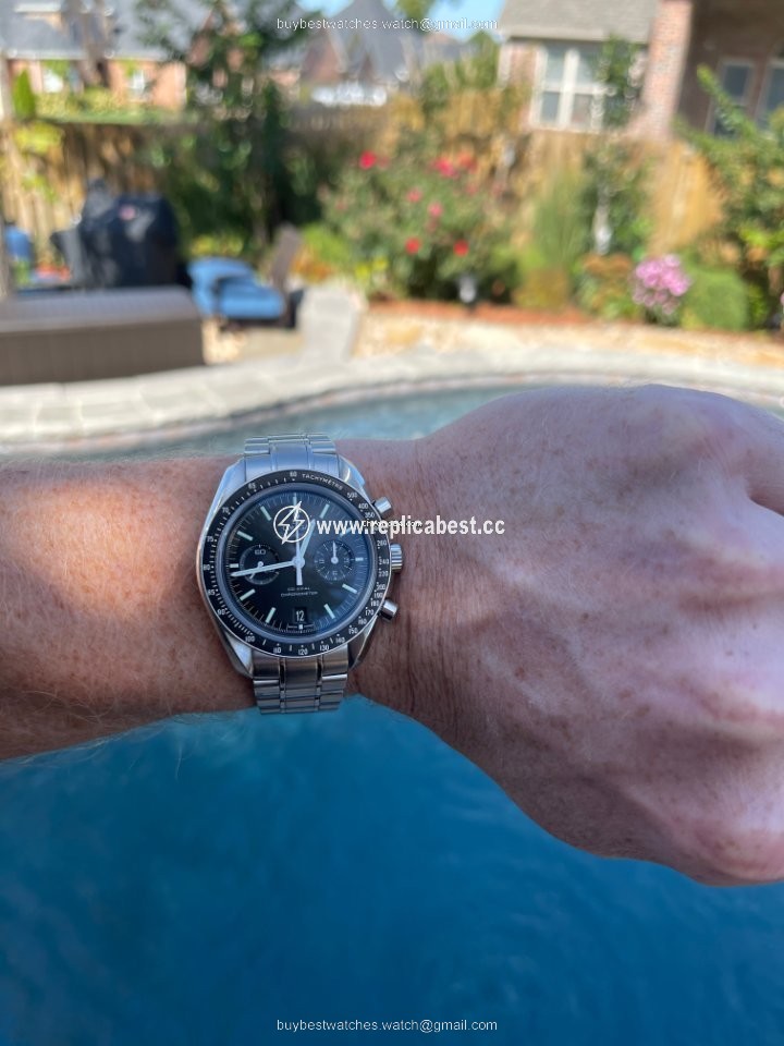 Omega Speedmaster Professional Moonwatch Mens watch Unisex Automatic Steel 311.30.44.50.01.001