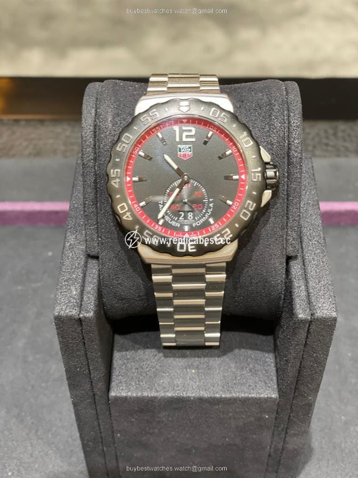 TAG Heuer Formula 1 Quartz Mens watch Unisex Quartz Steel WAU1114.BA0858