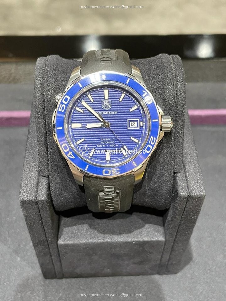 TAG Heuer Aquaracer 500M Mens watch Unisex Automatic Steel WAK2111