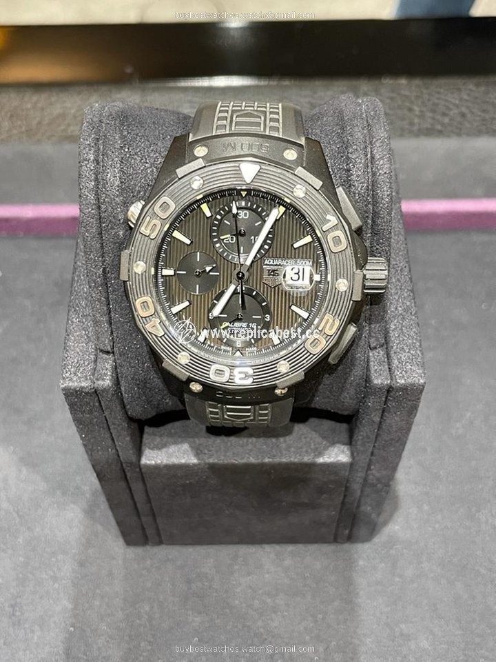 TAG Heuer Aquaracer 500M Mens watch Unisex Automatic Titanium CAJ2180.FT6023