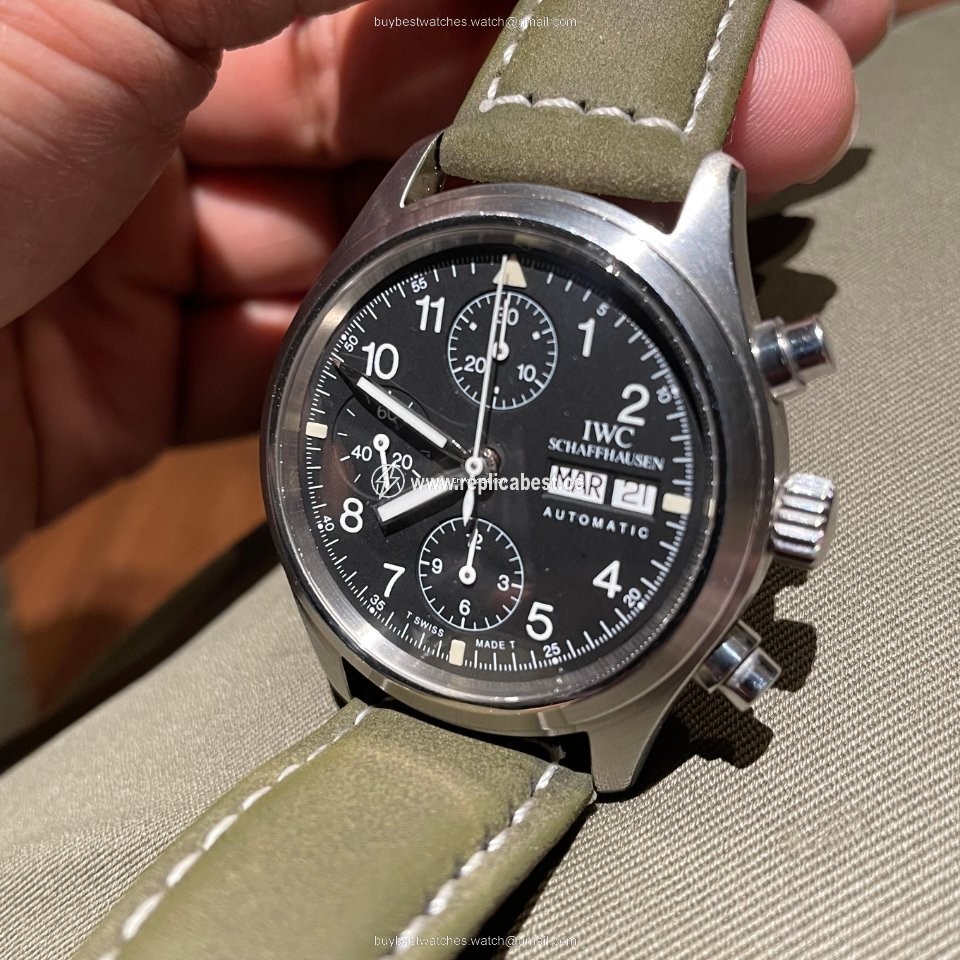 IWC Pilot Chronograph Mens watch Unisex Automatic Steel IW3706