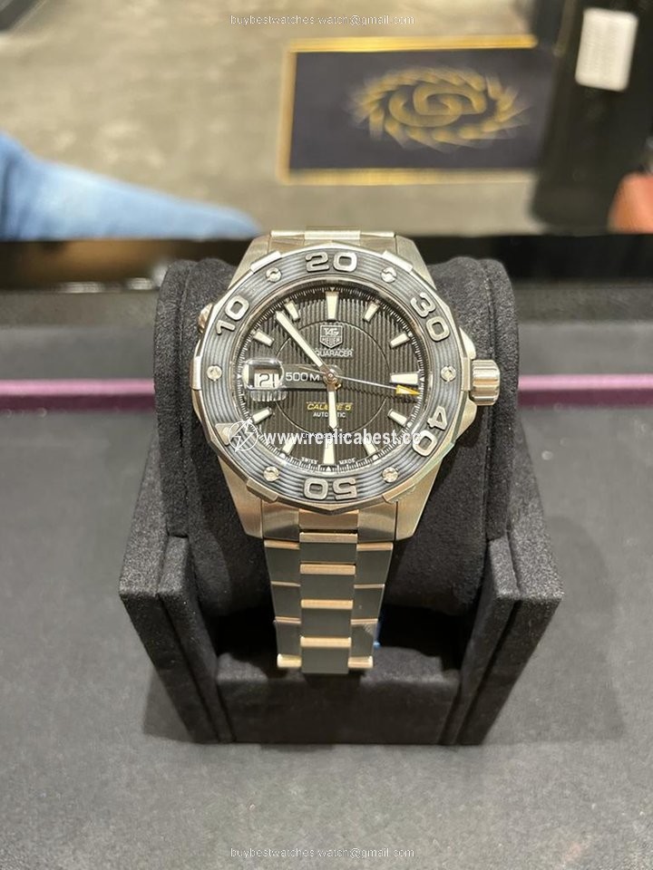 TAG Heuer Aquaracer 500M Mens watch Unisex Automatic Steel WAJ2110.BA0870