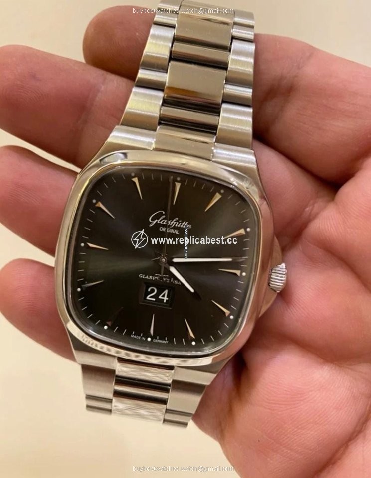 Glashutte Original Seventies Panorama Date Mens watch Unisex Automatic Steel 23947121214