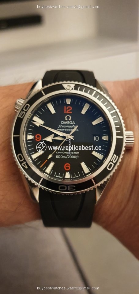 Omega Seamaster Planet Ocean Mens watch Unisex Automatic Steel 2901.51.82