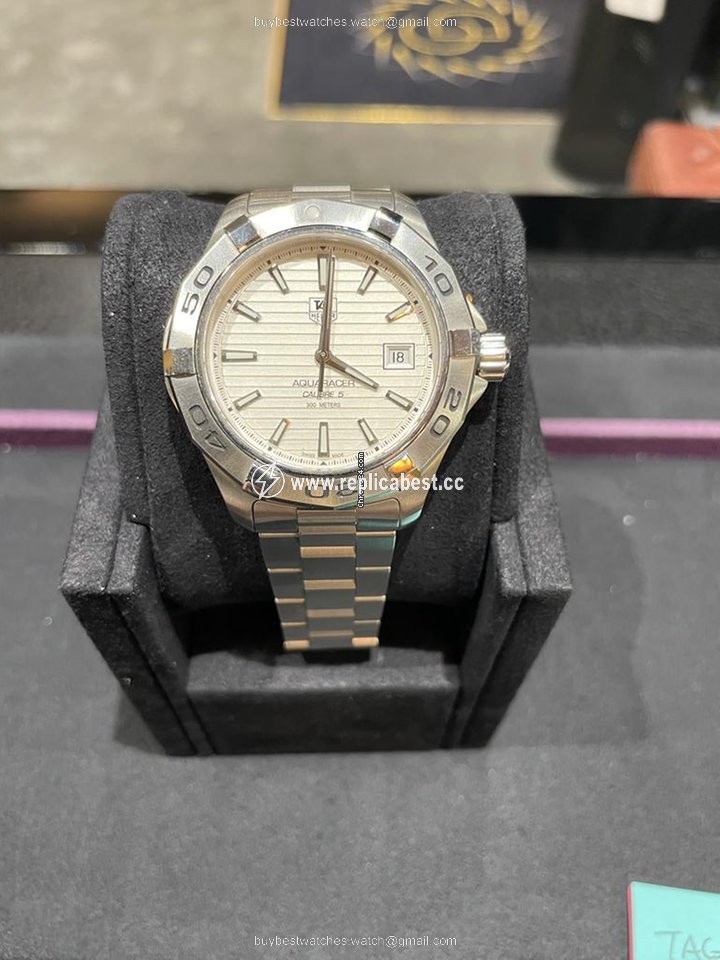 TAG Heuer Aquaracer 300M Mens watch Unisex Automatic Steel WAP2011.BA0830