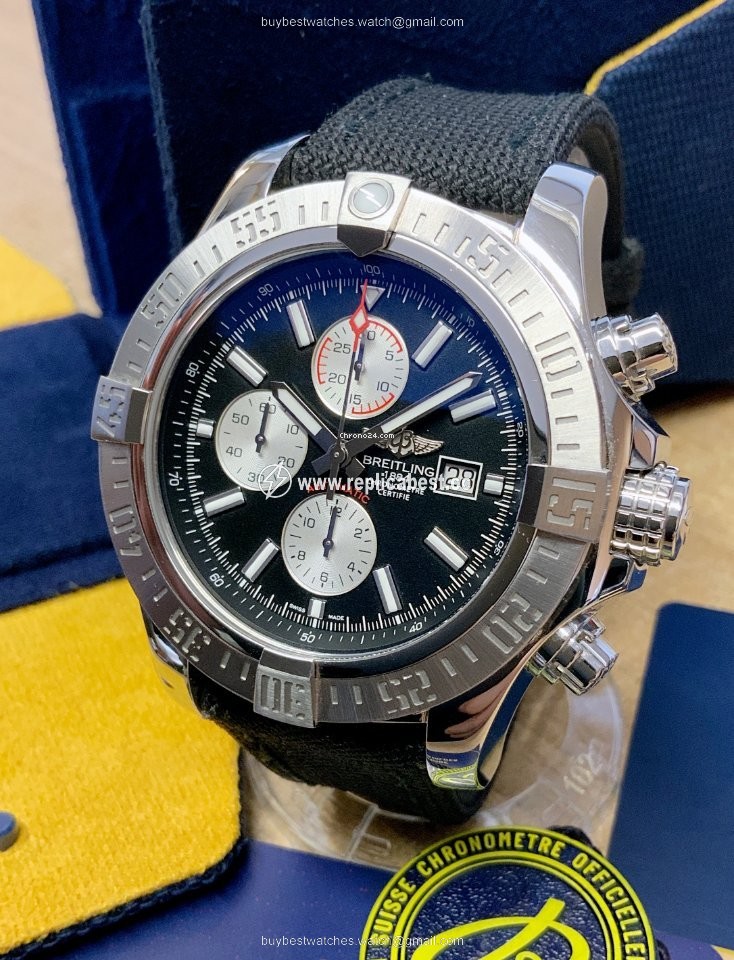 Breitling Super Avenger II Mens watch Unisex Automatic Steel A13371