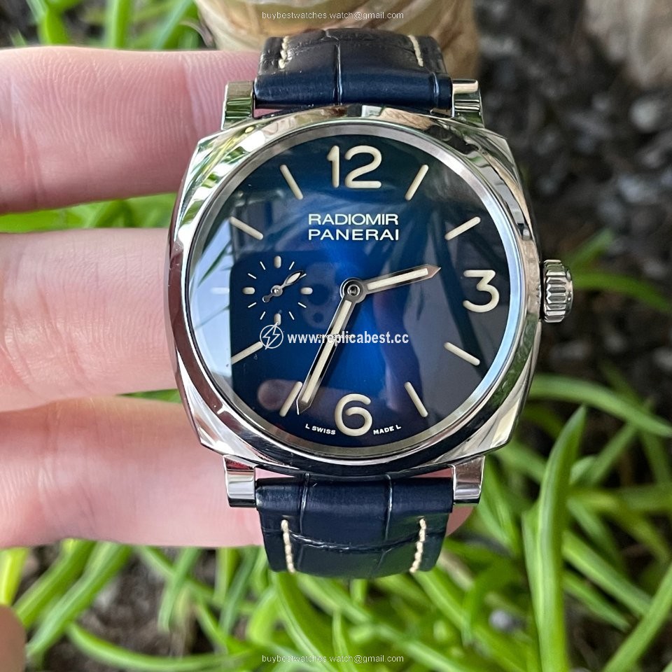 Panerai Mens watch Unisex Manual winding Steel PAM 01144