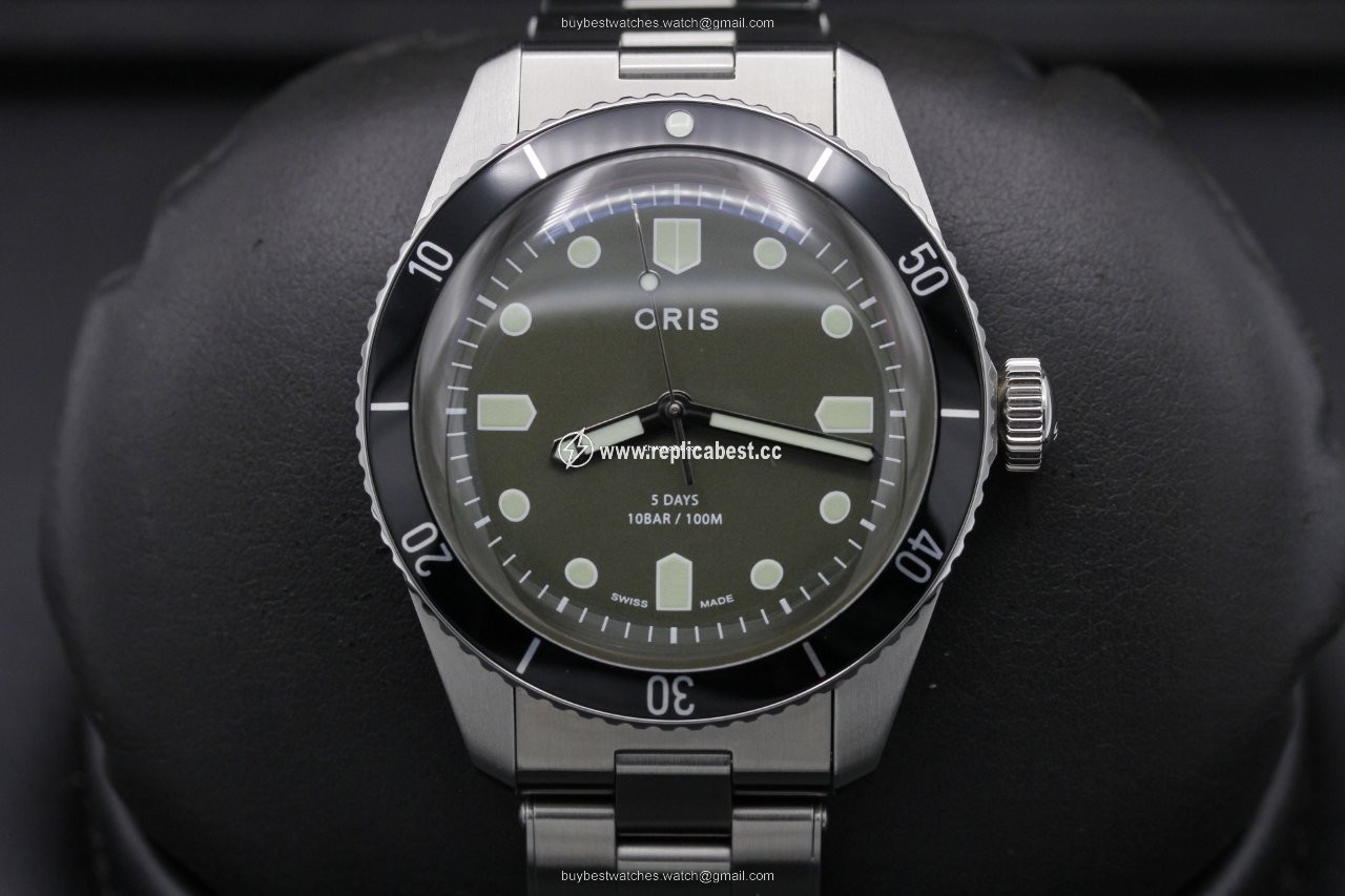 Oris Divers Sixty Five Steel 01 400 7774 4087