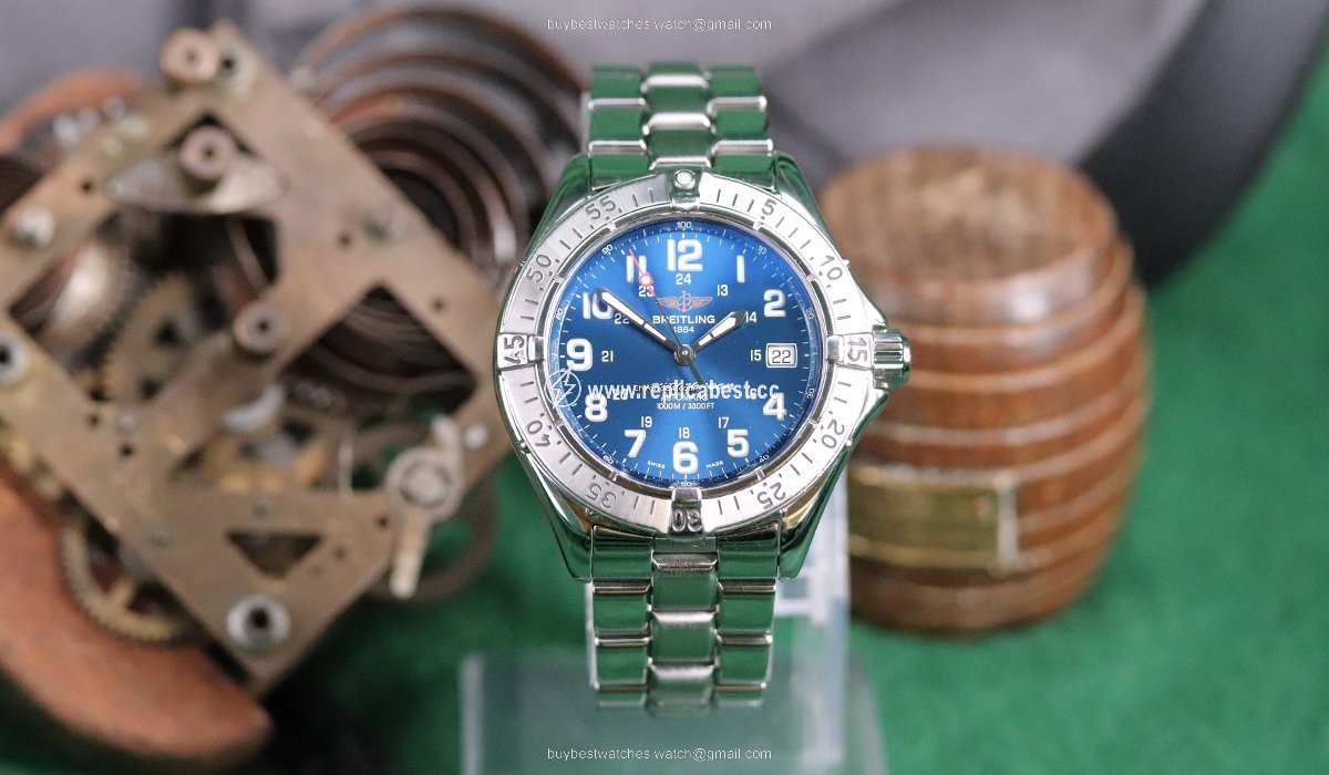 Breitling Superocean Automatic Steel A17340