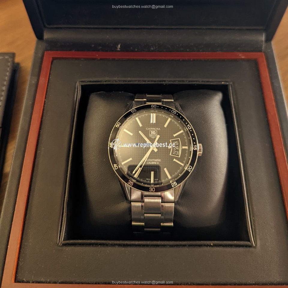 TAG Heuer Carrera Calibre 5 Mens watch Unisex Automatic Steel WV211M-0