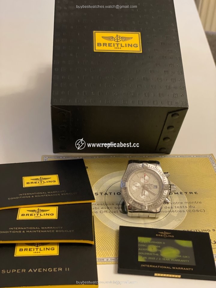Breitling Super Avenger II Mens watch Unisex Automatic Steel A1337111.G779.168A
