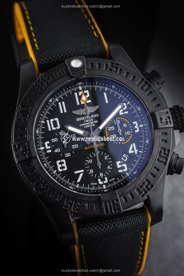 Breitling Avenger Hurricane Mens watch Unisex Automatic XB0180