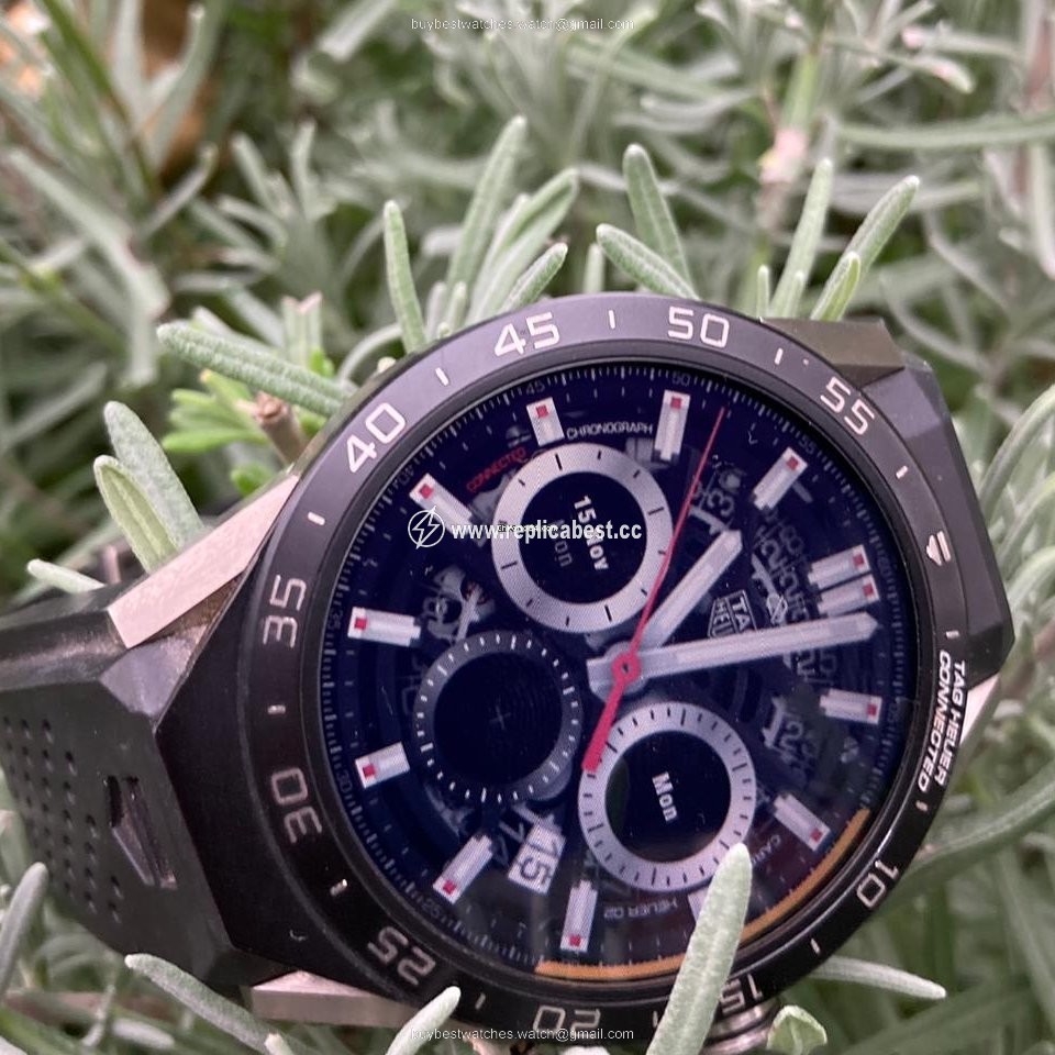TAG Heuer Connected Mens watch Unisex Quartz Titanium SAR8A80.FT6070