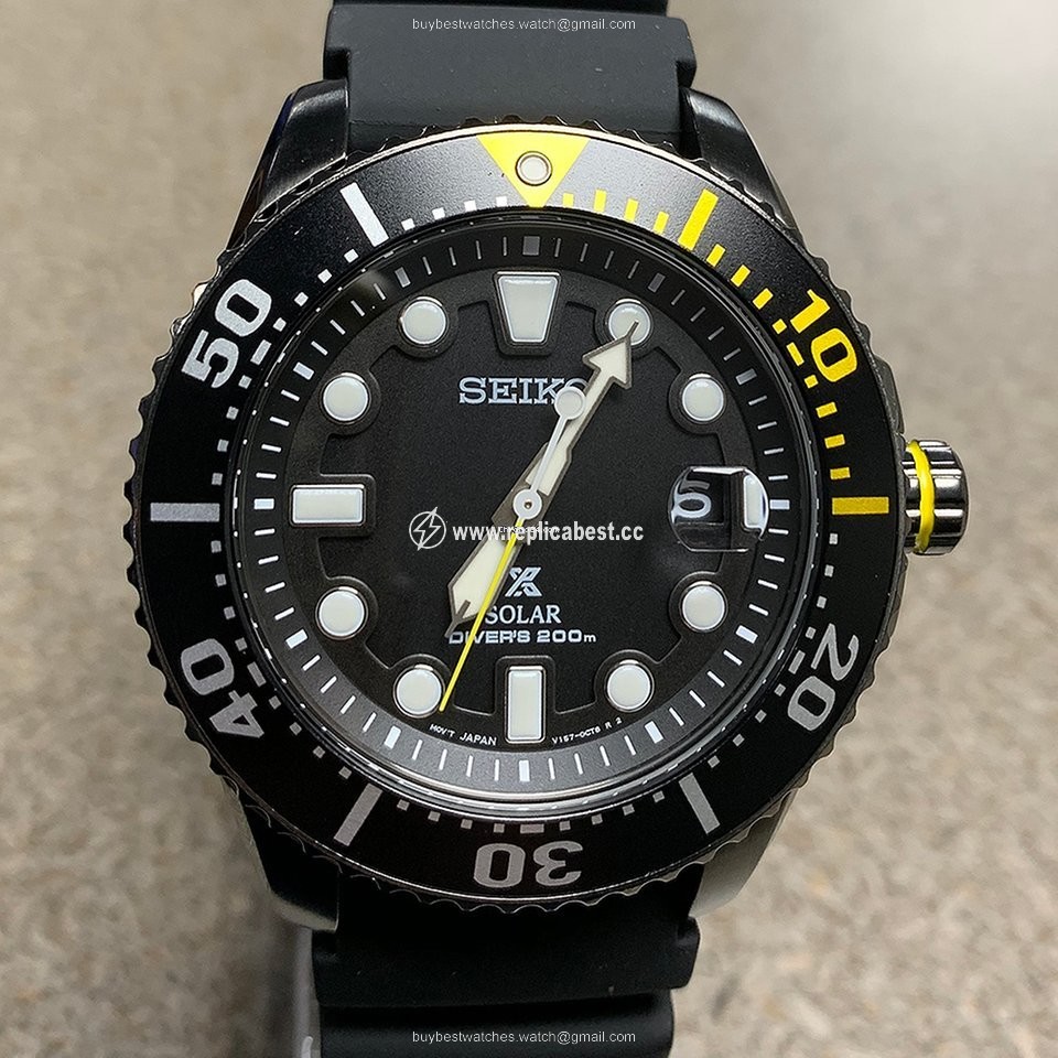 Seiko Prospex Mens watch Unisex Quartz Steel SNE441P1