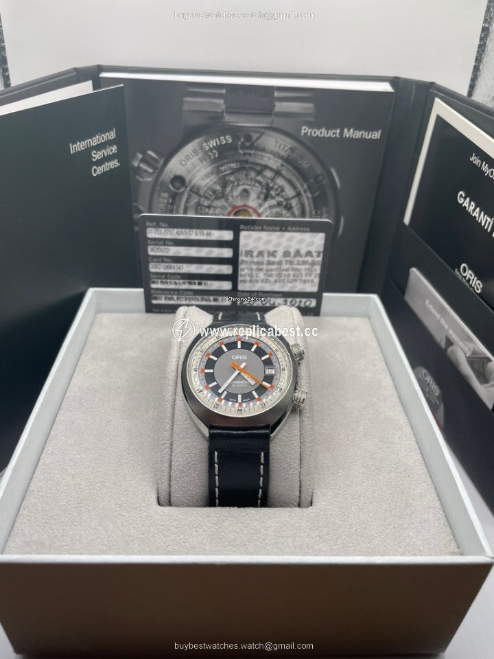 Oris Chronoris Mens watch Unisex Automatic Steel 01 733 7737 4053-07 5 19 44