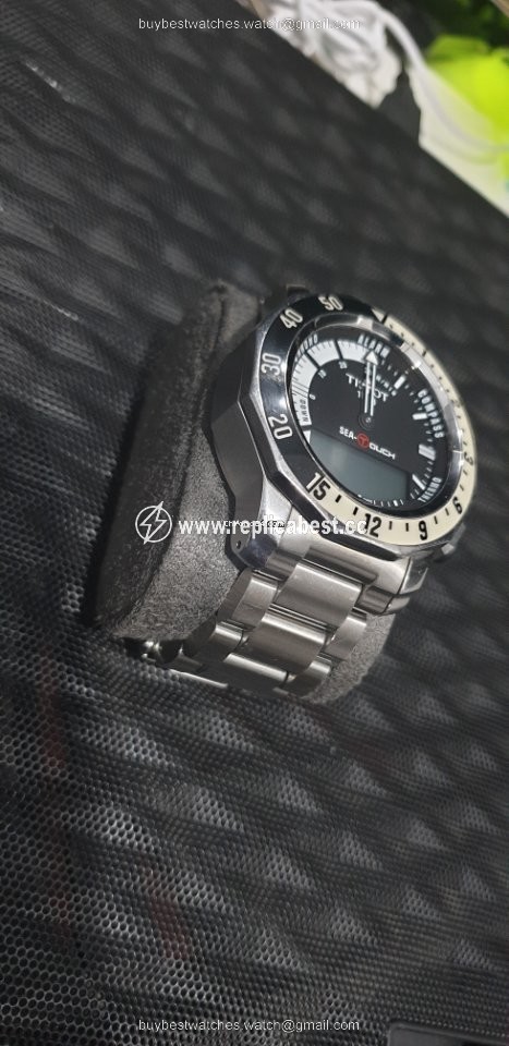 Tissot Sea-Touch Mens watch Unisex Quartz Steel T026.420.11.051.00