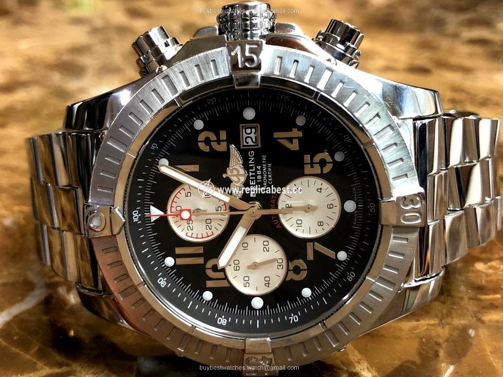 Breitling Super Avenger Steel A1337011 B682